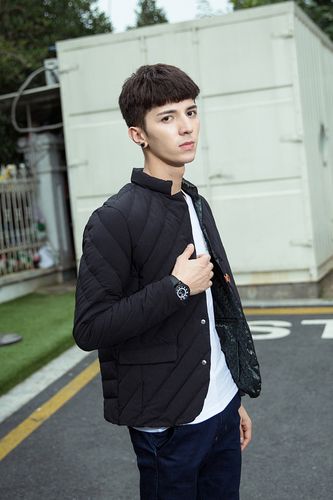 羽绒服男修身轻薄羽绒衣男士大码冬装保暖外套休闲纯色立领羽绒服